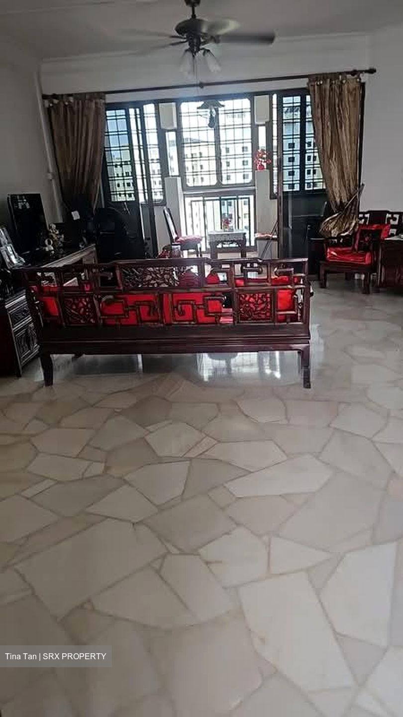 Blk 239 Compassvale Plains (Sengkang), HDB 5 Rooms #528803881